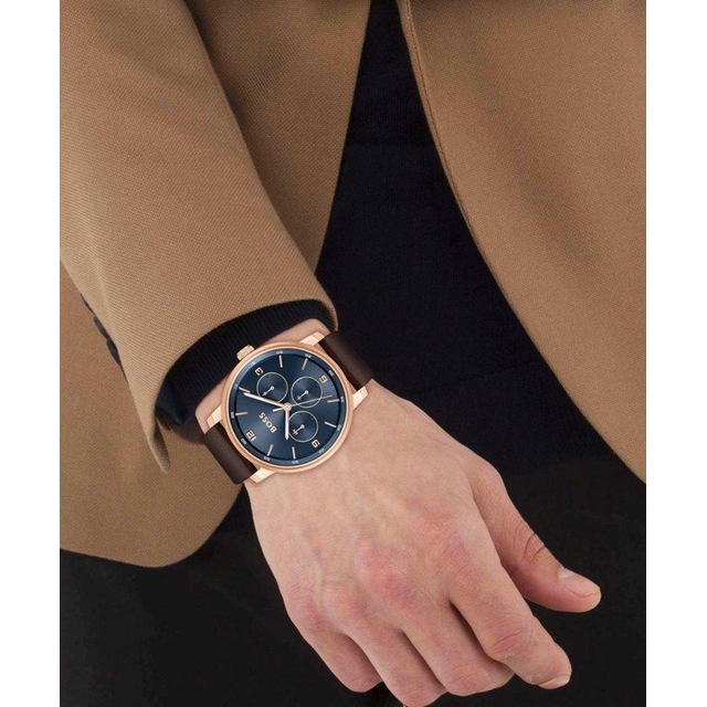 ZEGAREK BOSS CONTENDER