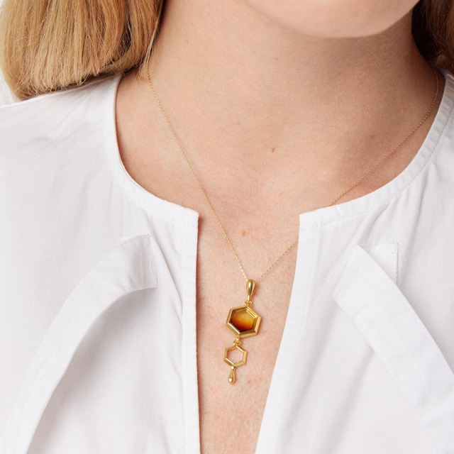 Naszyjnik srebrny z bursztynem Miodowa