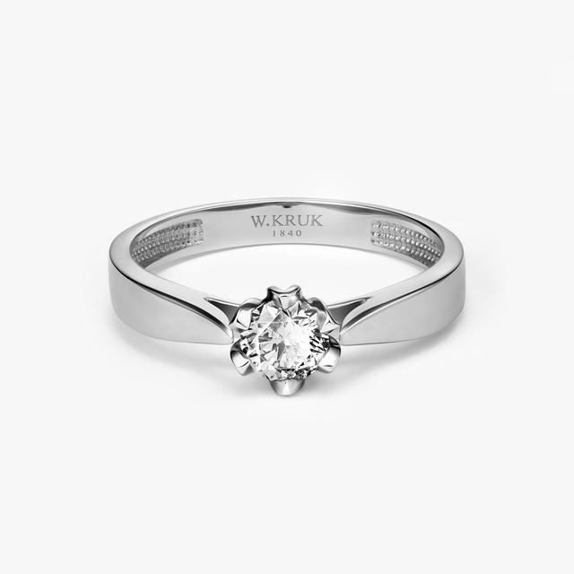 Pierścionek zaręczynowy złoty Romantyczny