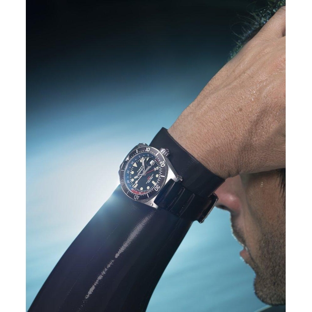 ZEGAREK TIMEX DEEPWATER REEF 200 GMT