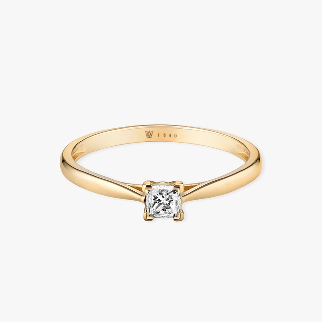 Pierścionek zaręczynowy złoty Niezwykły