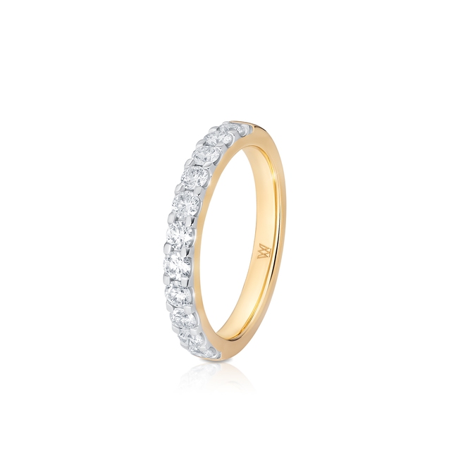 Pierścionek złoty z diamentami