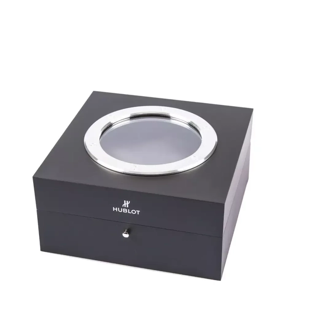 ZEGAREK HUBLOT CLASSIC FUSION TITANIUM