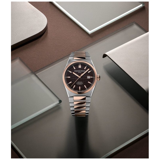 ZEGAREK FREDERIQUE CONSTANT HIGHLIFE AUTOMATIC COSC