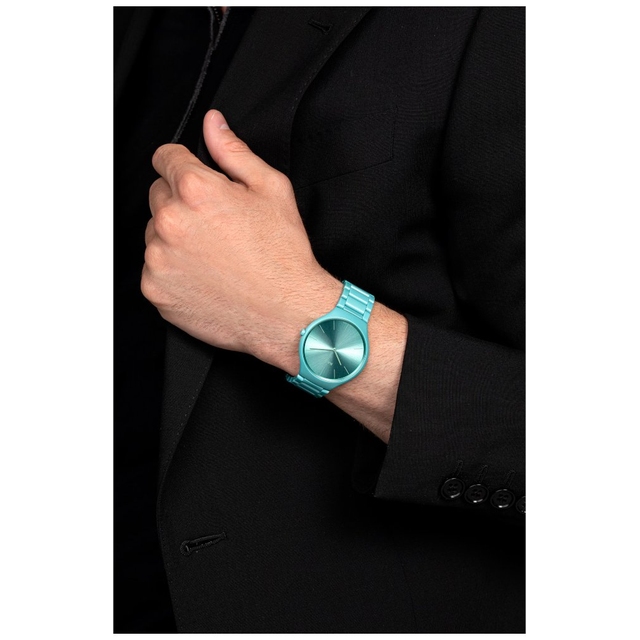 ZEGAREK RADO TRUE ROUND THINLINE LES COULEURS LE CORBUSIER