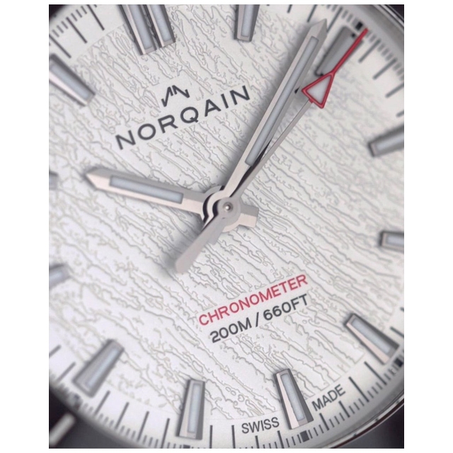 ZEGAREK NORQAIN NEVEREST GLACIER