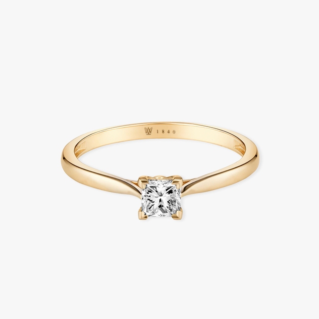 Pierścionek zaręczynowy złoty Niezwykły