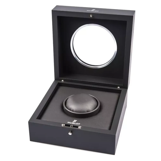 ZEGAREK HUBLOT CLASSIC FUSION TITANIUM