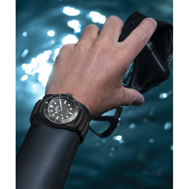 ZEGAREK TIMEX DEEPWATER REEF 200