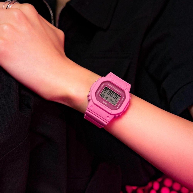 ZEGAREK G-SHOCK DIGITAL WOMEN