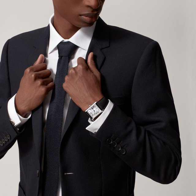 ZEGAREK CARTIER TANK MUST XL