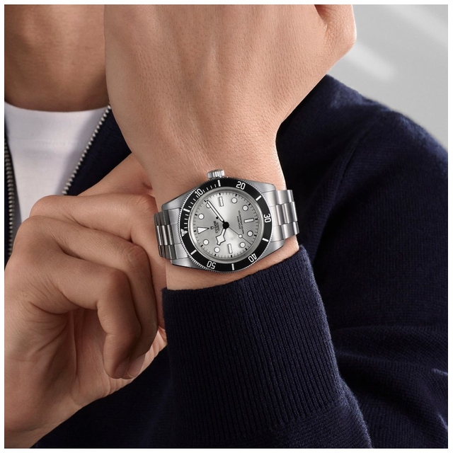 TUDOR BLACK BAY 68