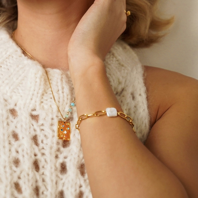 Naszyjnik blaszka z cyrkoniami Basics