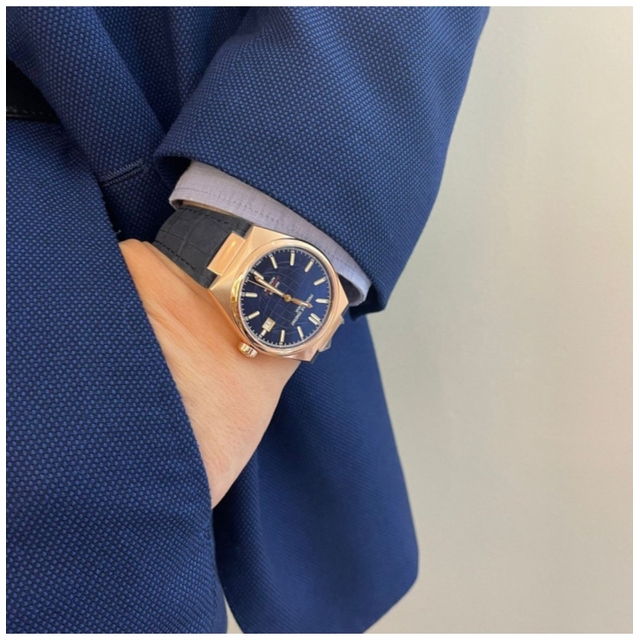 ZEGAREK FREDERIQUE CONSTANT HIGHLIFE AUTOMATIC COSC