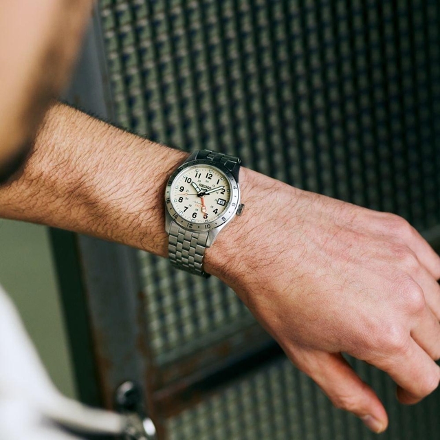 ZEGAREK SEIKO 5 SPORTS FIELD AUTOMATIC GMT