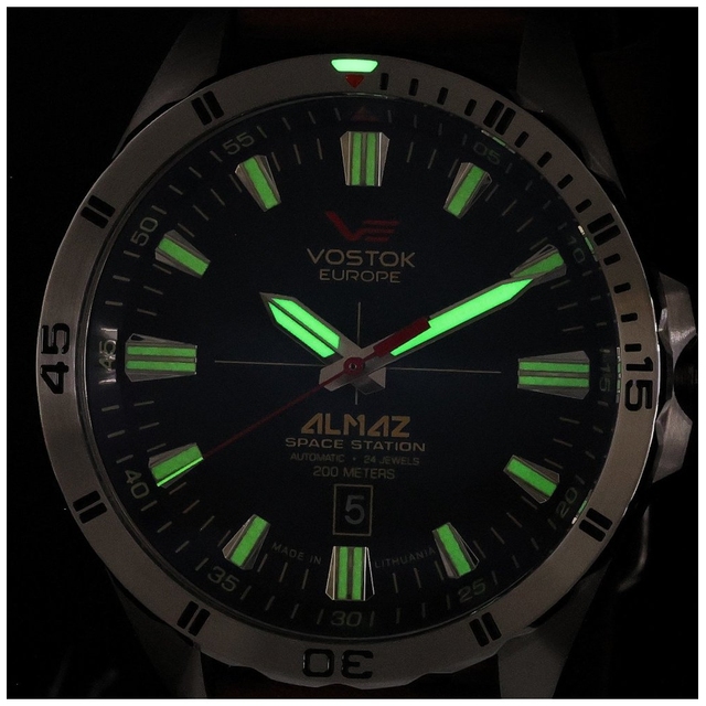 ZEGAREK VOSTOK EUROPE ALMAZ SPACE STATION AUTOMATIC