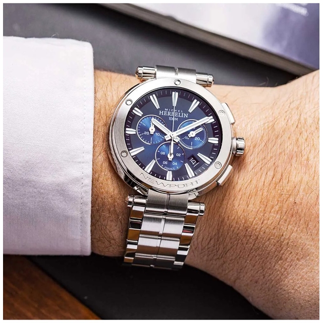 ZEGAREK HERBELIN NEWPORT CHRONOGRAPH