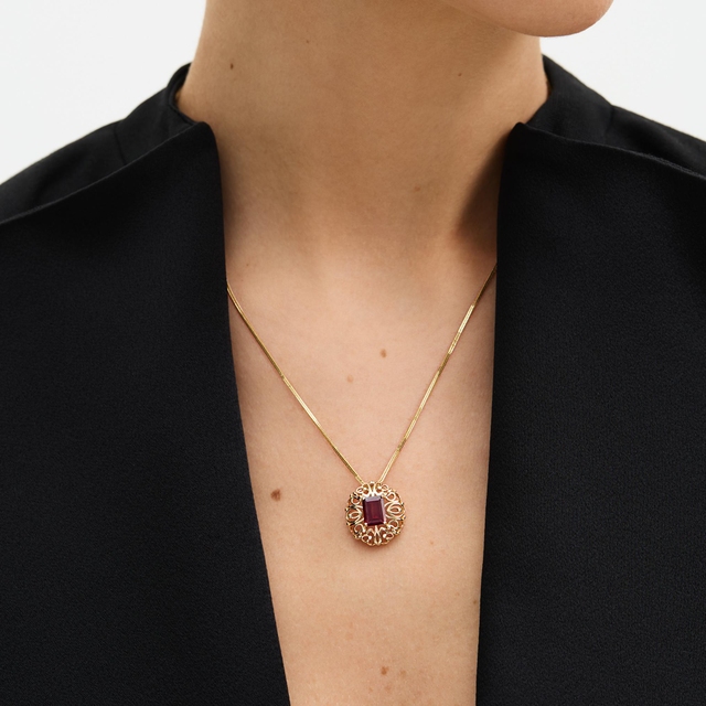 Wisiorek złoty z rodolitem Royal Star