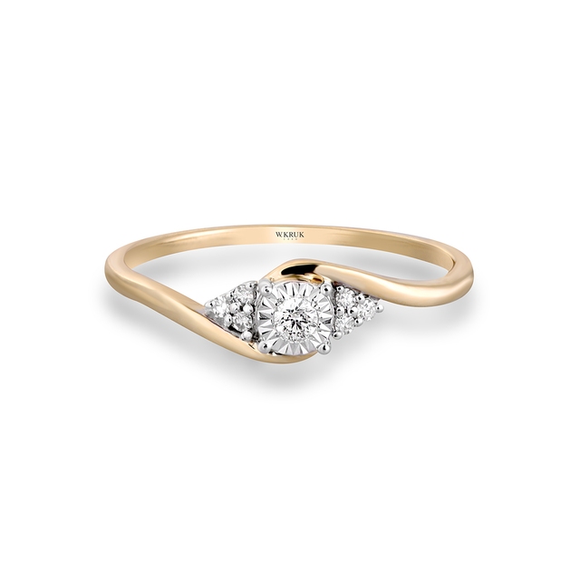 Pierścionek złoty z diamentami