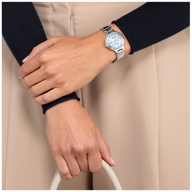 ZEGAREK CITIZEN ECO-DRIVE SUPER TITANIUM ELEGANT