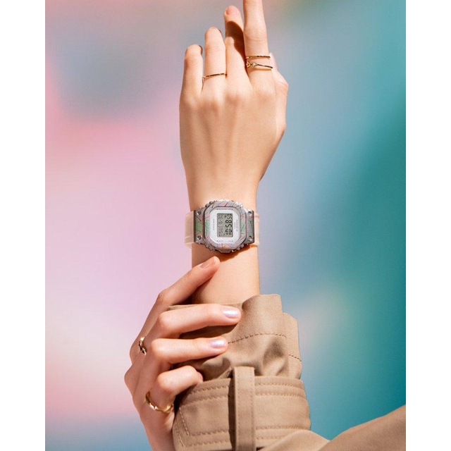 ZEGAREK G-SHOCK DIGITAL WOMEN 40TH ANNIVERSARY ADVENTURER'S STONE SERIES