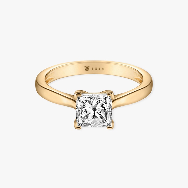 Pierścionek zaręczynowy złoty Niezwykły