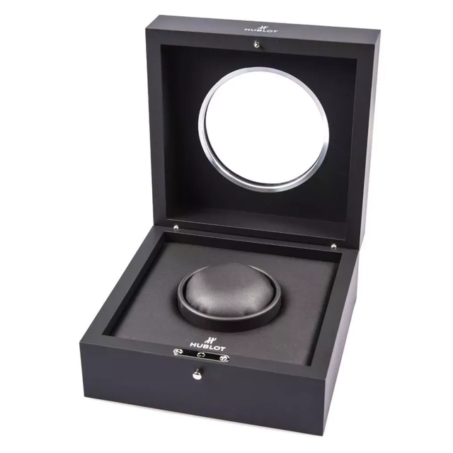 ZEGAREK HUBLOT CLASSIC FUSION TITANIUM SAGE GREEN