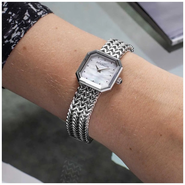 ZEGAREK HERBELIN OCTOGONE