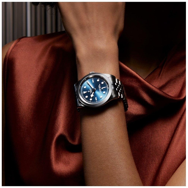 TUDOR BLACK BAY ONE 39
