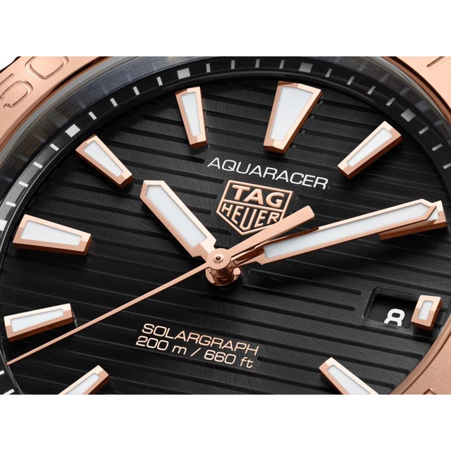 ZEGAREK TAG HEUER AQUARACER PROFESSIONAL 200 SOLARGRAPH