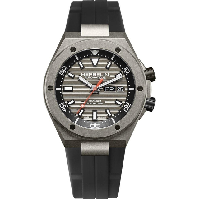 ZEGAREK HERBELIN CAP CAMARAT TITAN DIVER