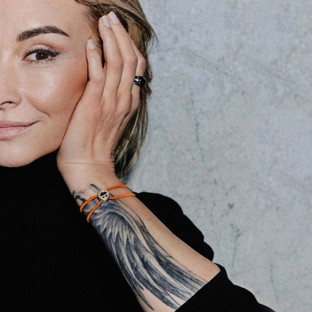 Bransoletka projektu  UNAWEZA x MŁODE GŁOWY