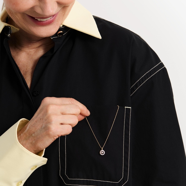 Wisiorek złoty z brylantami