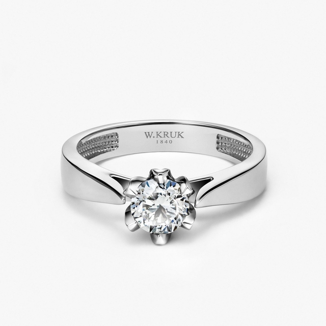 Pierścionek zaręczynowy złoty Romantyczny