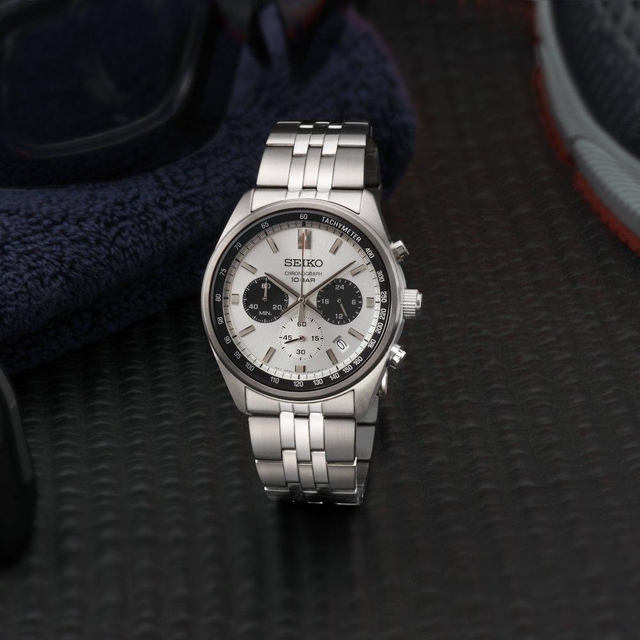ZEGAREK SEIKO CLASSIC QUARTZ CHRONOGRAPH