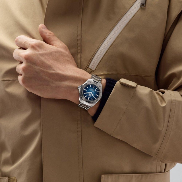 ZEGAREK TAG HEUER AQUARACER PROFESSIONAL 200 DATE