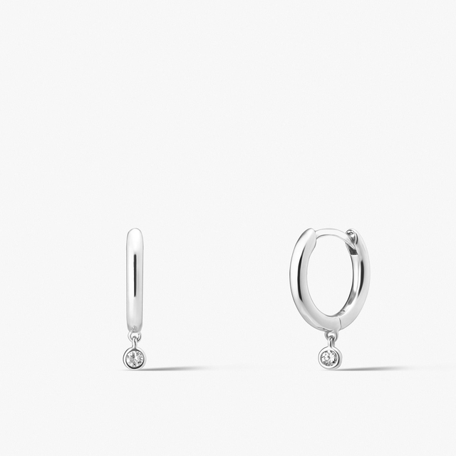 Kolczyki srebrne z diamentami laboratoryjnymi Czułość