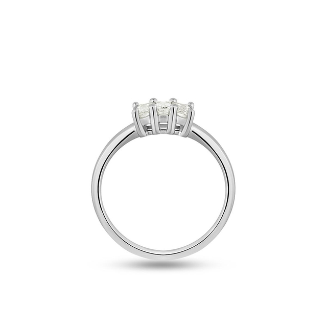 Pierścionek białe złoto z diamentami