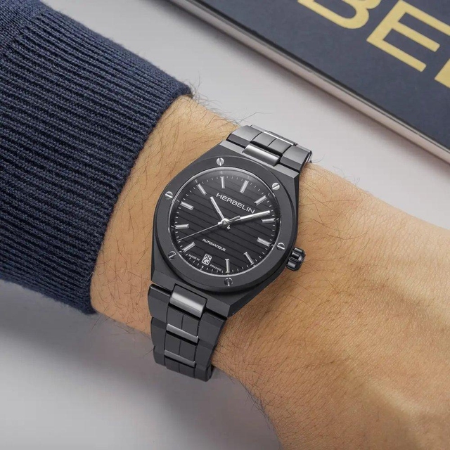ZEGAREK HERBELIN CAP CAMARAT AUTOMATIC LIMITED EDITION