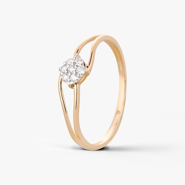 Pierścionek złoty z diamentami