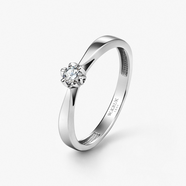 Pierścionek zaręczynowy złoty Romantyczny