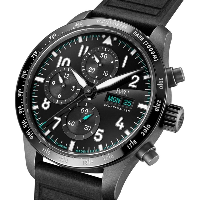 ZEGAREK IWC SCHAFFHAUSEN PILOT'S PERFORMANCE CHRONOGRAPH 41 MERCEDES-AMG PETRONAS F1 TEAM