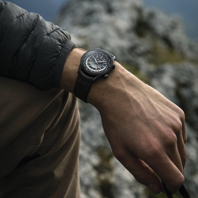 ZEGAREK RAYMOND WEIL FREELANCER GMT