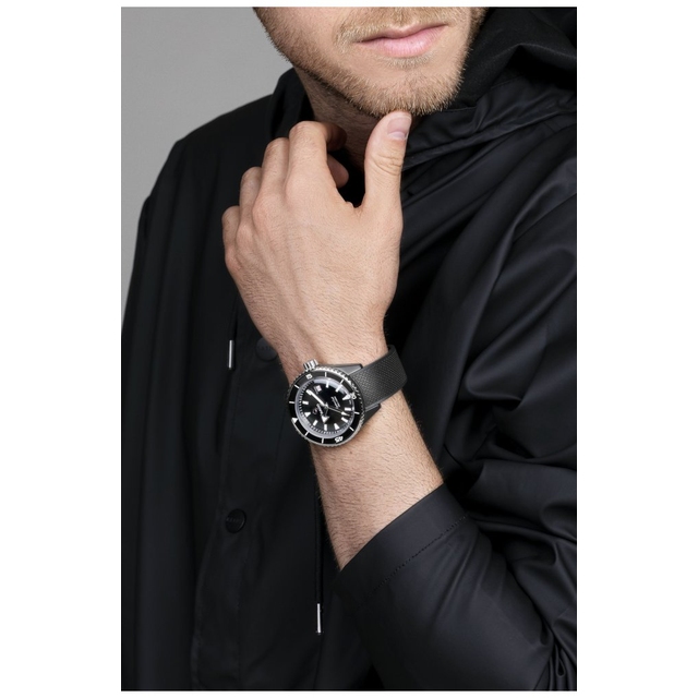 ZEGAREK RADO CAPTAIN COOK HIGH-TECH CERAMIC DIVER