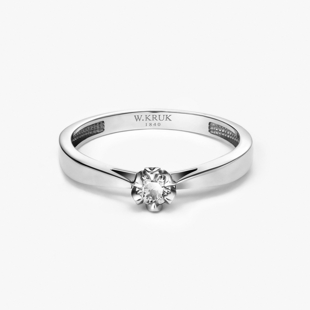 Pierścionek zaręczynowy złoty Romantyczny