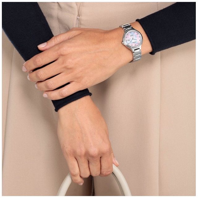 ZEGAREK CITIZEN ECO-DRIVE SUPER TITANIUM ELEGANT