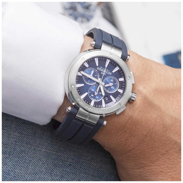 ZEGAREK HERBELIN NEWPORT CHRONOGRAPH