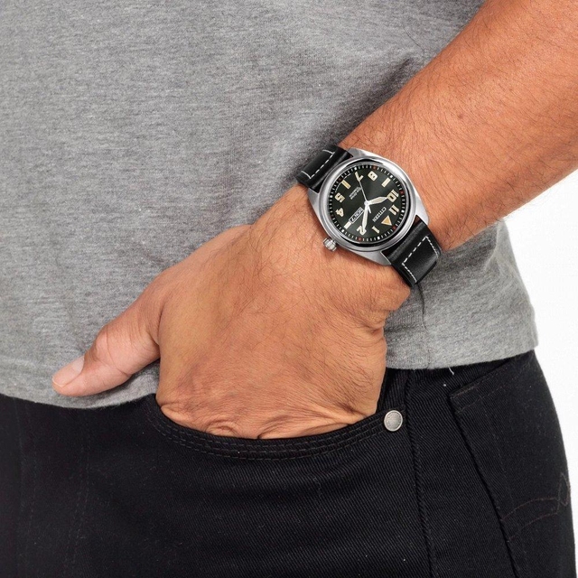 ZEGAREK CITIZEN SUPER TITANIUM MILITARY