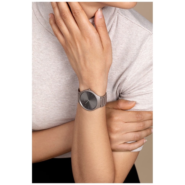 ZEGAREK RADO TRUE ROUND THINLINE LES COULEURS LE CORBUSIER