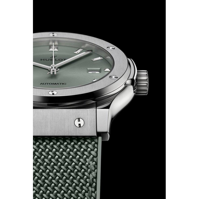 ZEGAREK HUBLOT CLASSIC FUSION TITANIUM SAGE GREEN